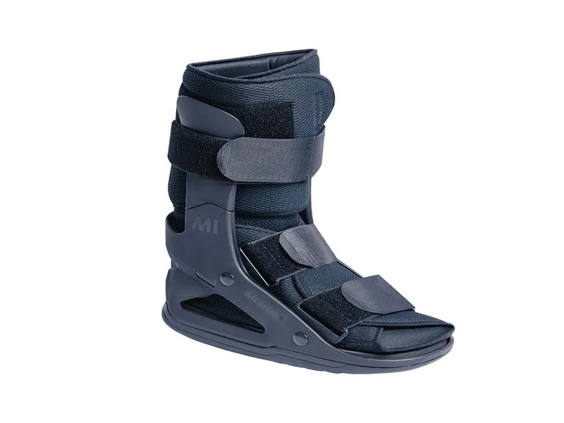 BOTA ROBOFOOT MERCUR CURTA / LONGA - Código ORT-001